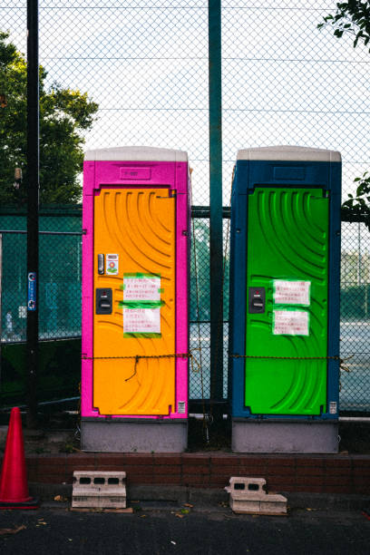 Best Portable restroom trailer rental  in Lton, IN